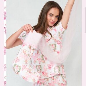 ROLLER RABBIT X LOVE SHACK FANCY HOLIDAY PINK SIZE XXS SOLD OUT ON WEBSITE🩷🩷